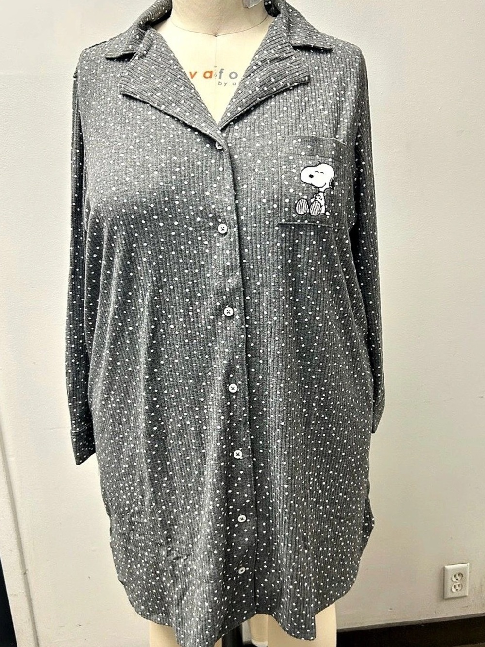 NWT- Snoopy Polka Dot Button Down Nightshirt